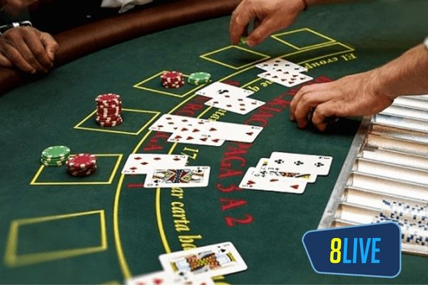 xi to la gi thuat ngu Các thuật ngữ xuất hiện trong game bài xì tố khá dễ hiểu và không phức tạp